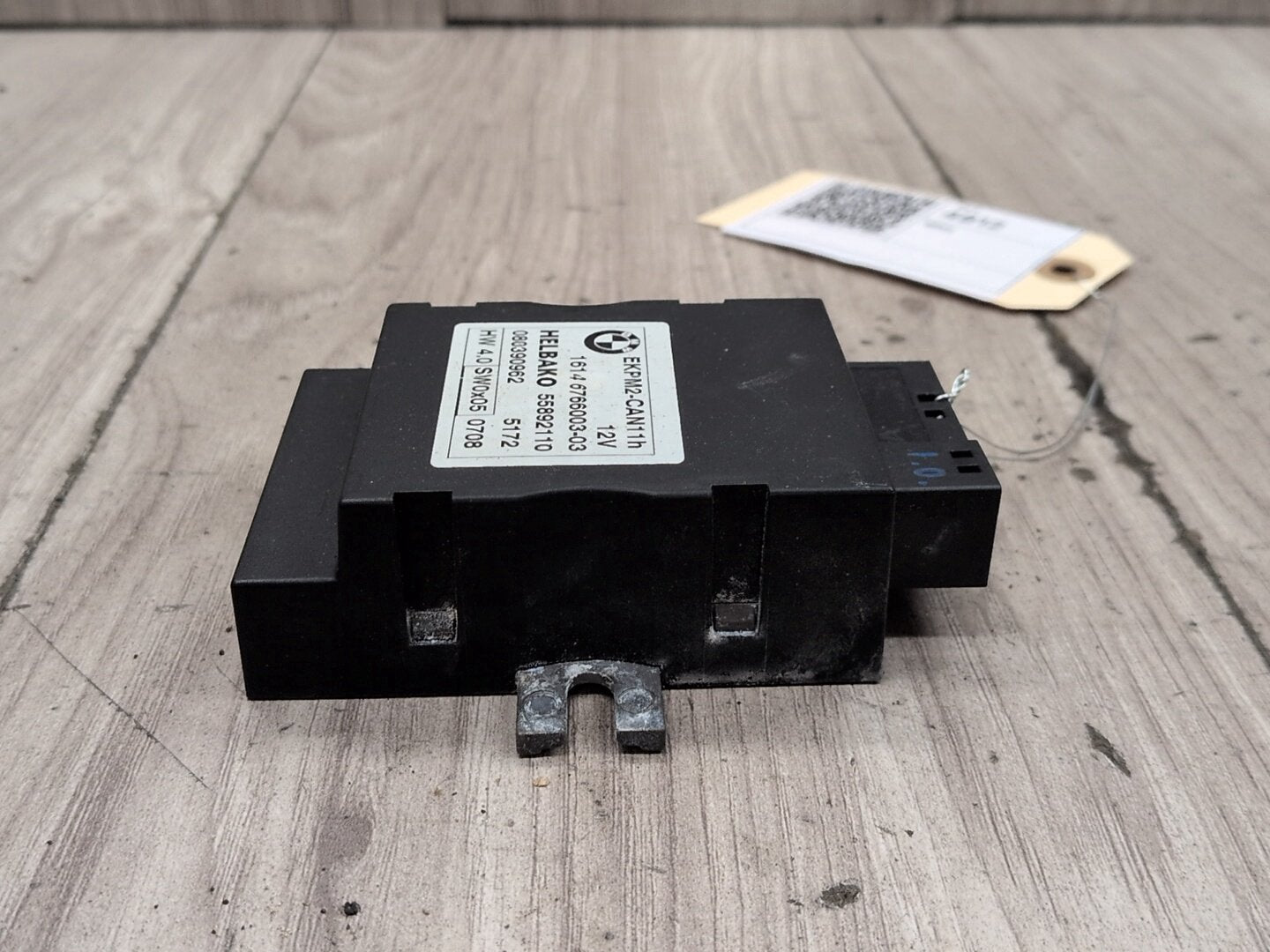 2004-2010 BMW X3 E83 EKP Fuel Pump Module 6766003