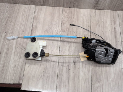 2014 - 2018 BMW X5 F85 Rear Right Passenger Door Latch Lock Actuator w/ Soft Close 7419842 S63B44T2