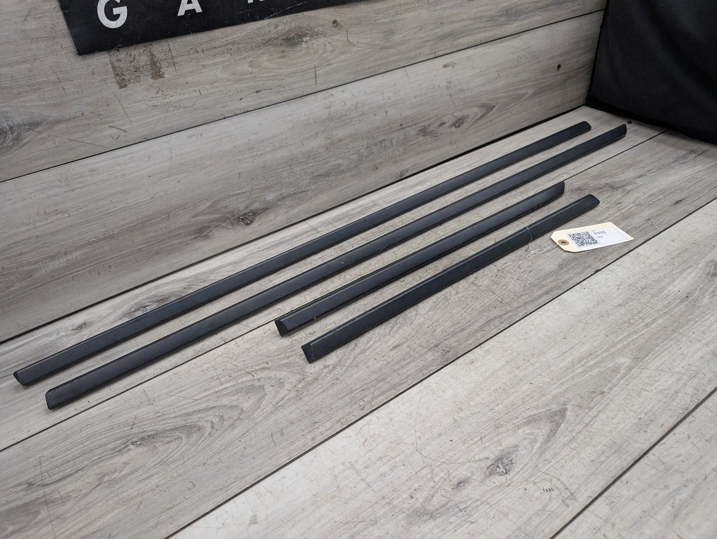 07-13 BMW X5 E70 Front Rear Left Right Exterior Door Trim Molding SET 7158533