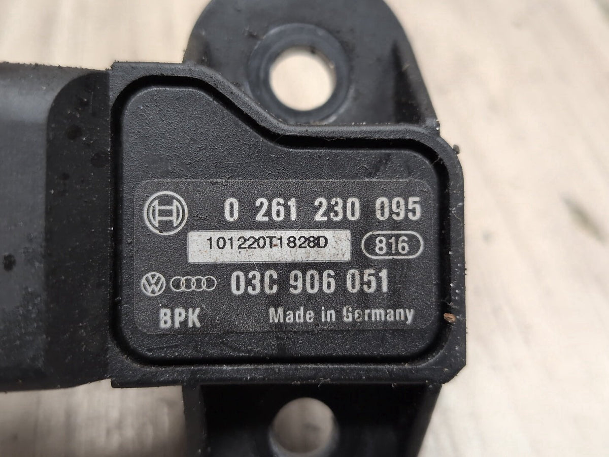 2008-2017 Audi S5 8T Manifold Absolute Pressure (MAP) Sensor 03C906051 OEM
