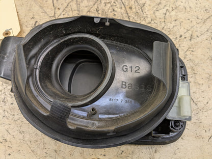 2016-2019 BMW 740i G12 Gas Cover Assembly 7358677 OEM