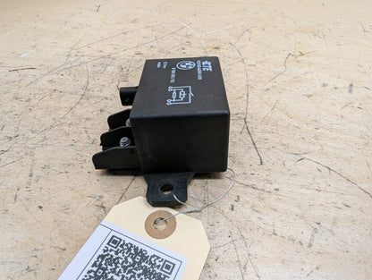OEM BMW F10 F13 F02 F30 F32 F80 F82 F85 M3 M4 M6 Cooling Fan Relay Control 130A