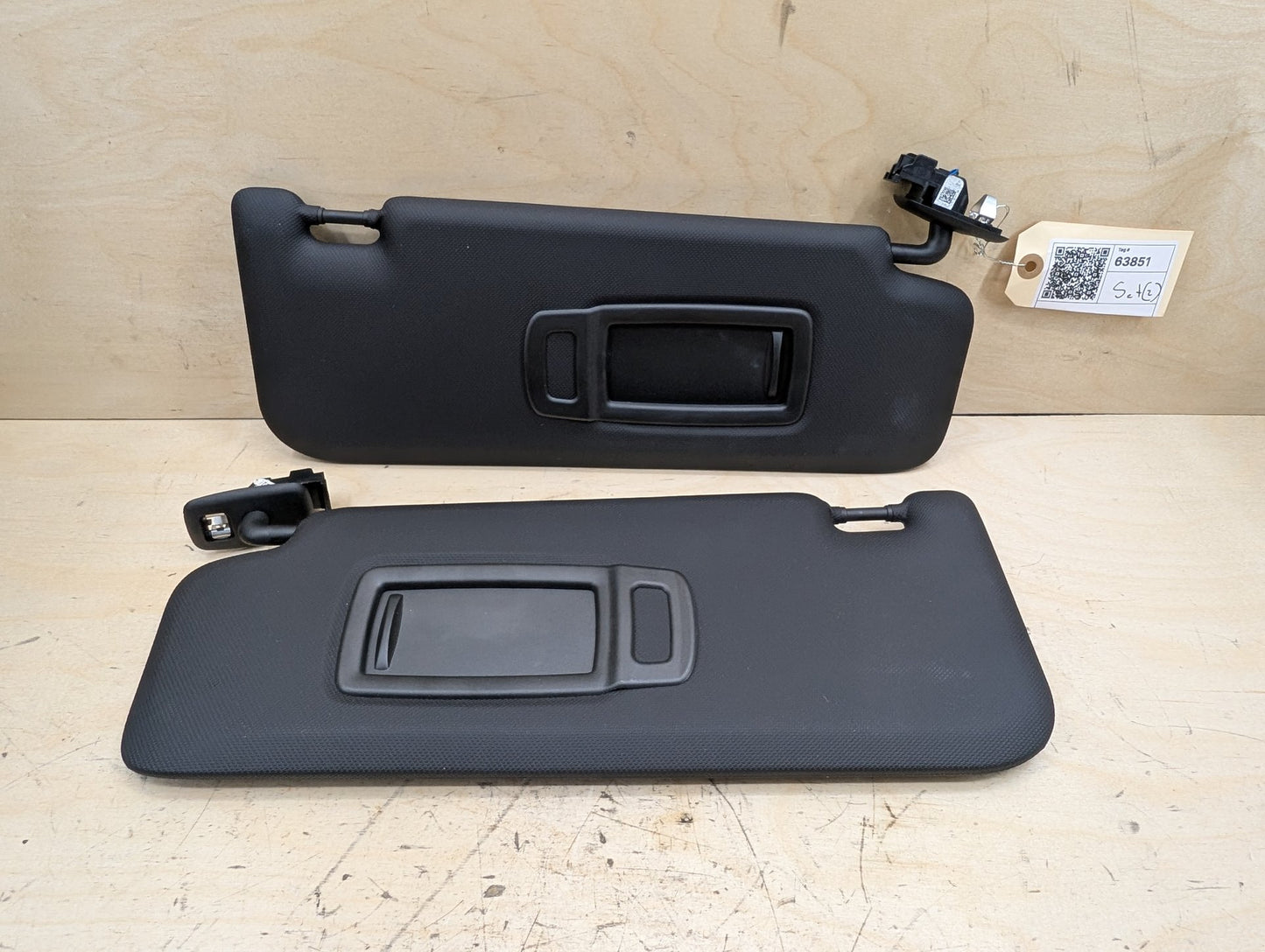 18-21 OEM BMW G01 G02 F97 F98 Right Passenger Side Sun Visor Anthracite Black