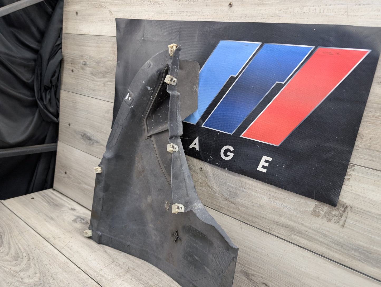 2018 - 2024 BMW X3 G01 Front Right Passenger Bumper Mud Flap 7445680 B58B30O1
