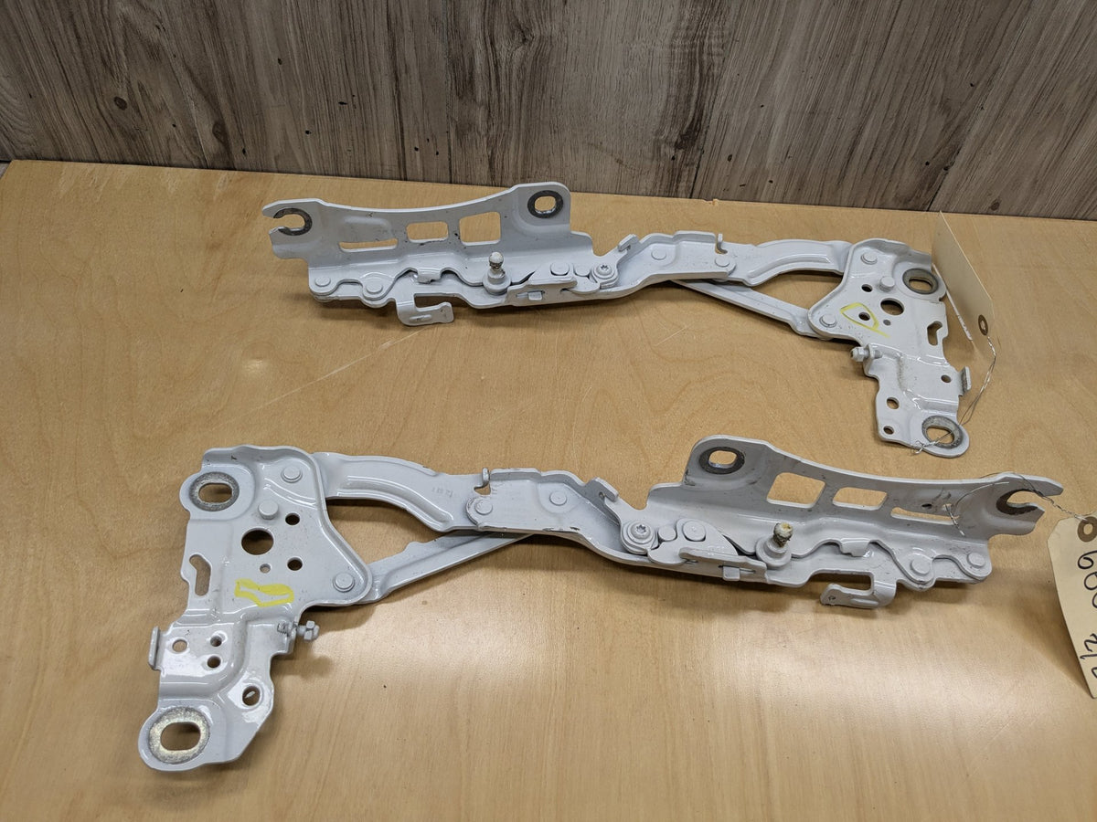 2022-2026 BMW 430i G26 Hood Bonnet Hinges SET 7450589 OEM