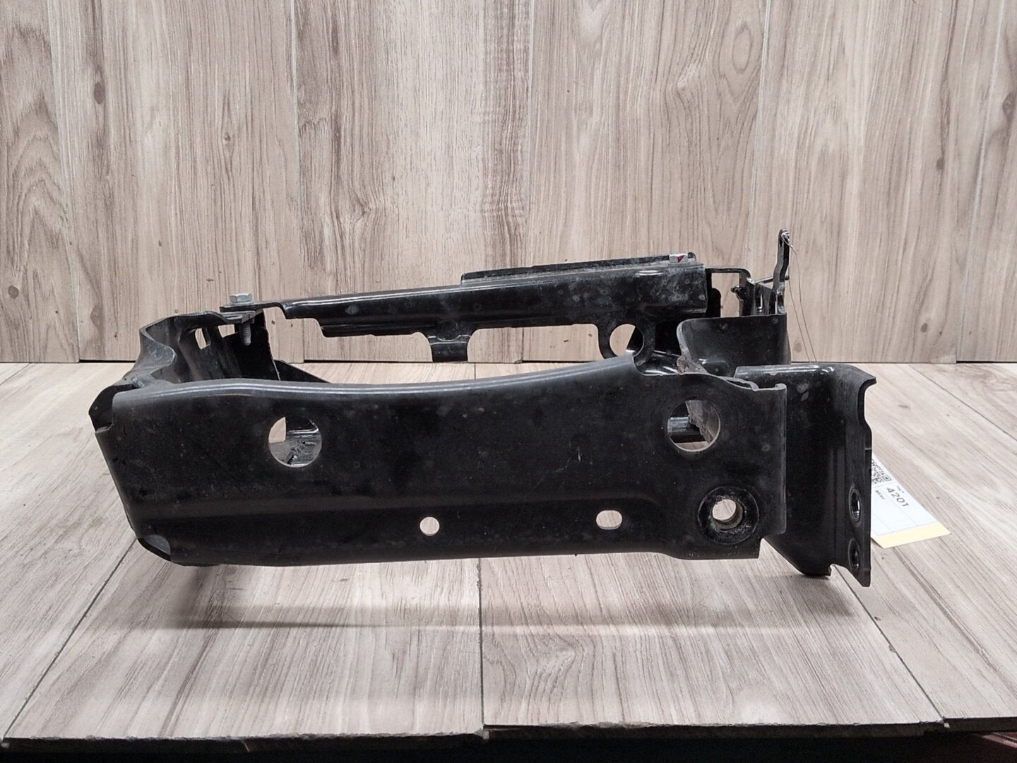OEM BMW G20 G22 G23 G26 Front Left Driver Radiator Reinforcement Support Bracket