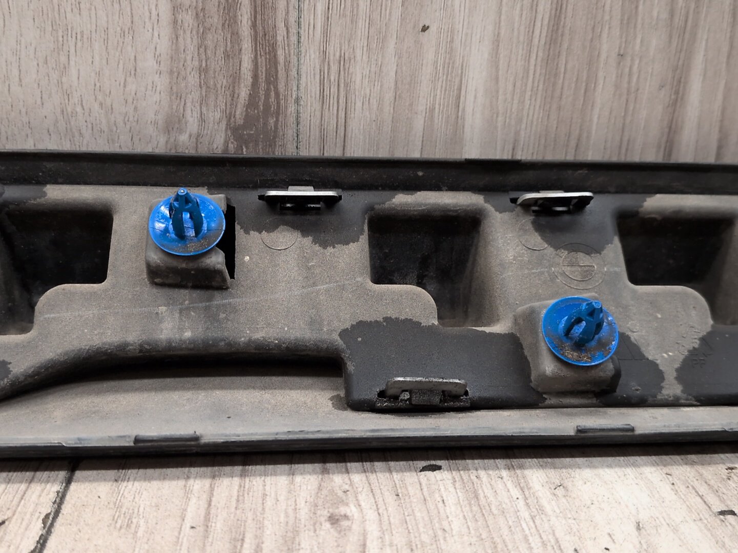 18-24 OEM BMW G01 G02 X3 X4 Front Left Driver Side Door Lower Trim Molding