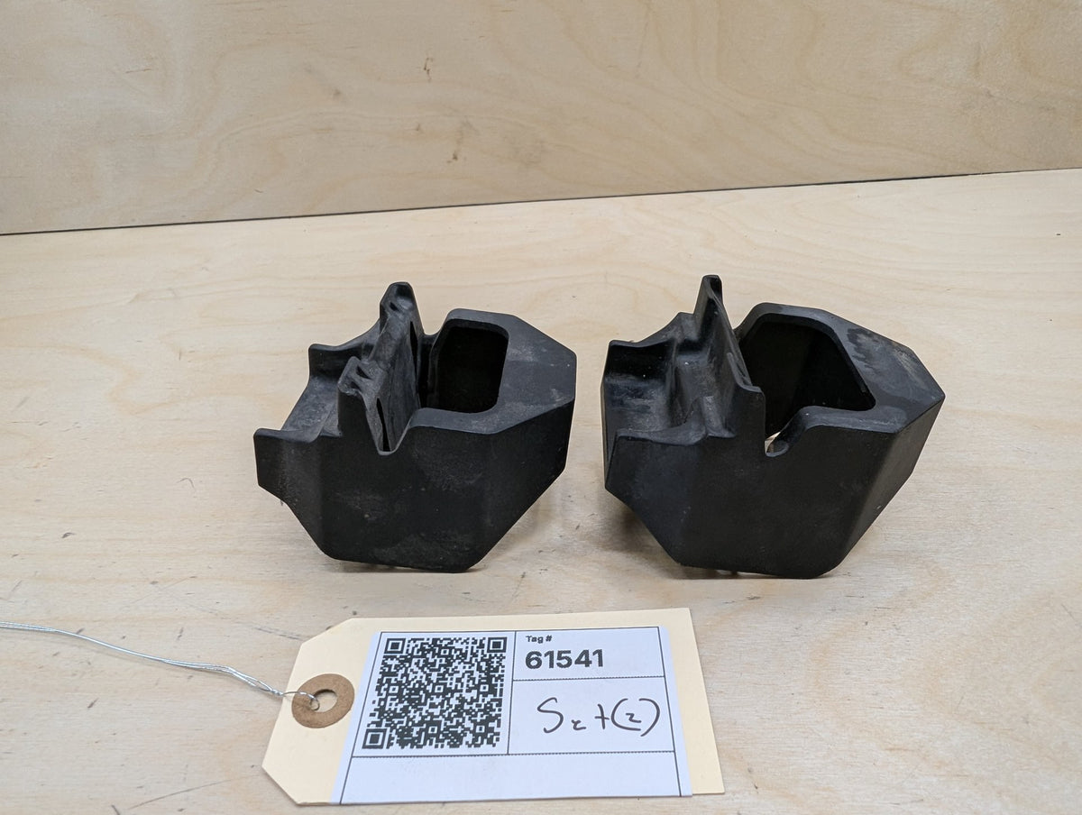 2007-2013 BMW 328i E93 Radiator Lower Mounting Brackets SET 7807184 OEM