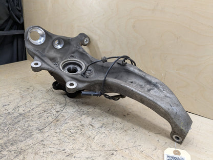 2018-2023 BMW M550i G30 AWD Front Right Spindle Knuckle w/ Bearing 6884386