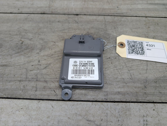 2008 - 2017 Audi S5 8T Front Right Passenger Seat Module 8K0959339A