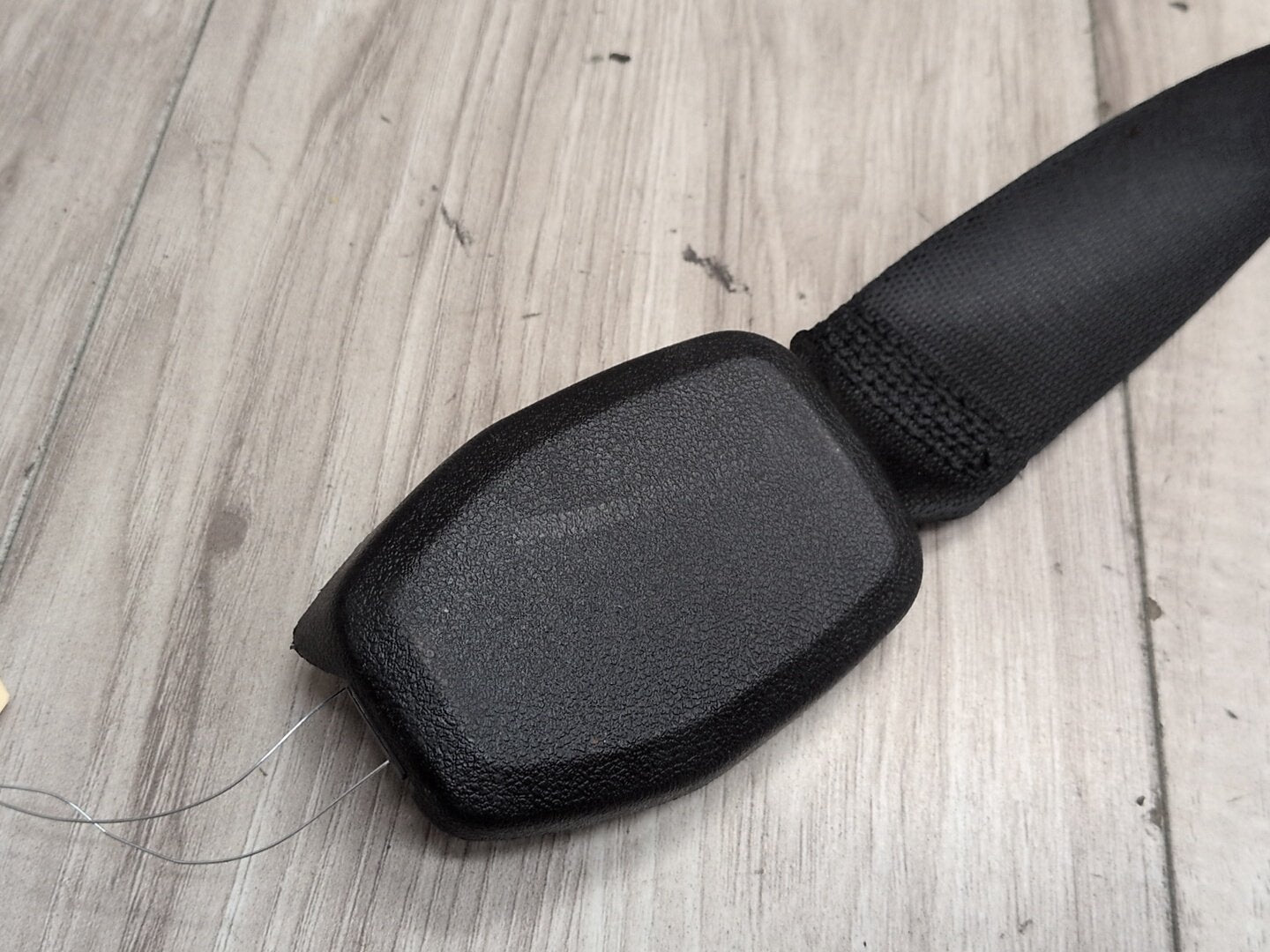 OEM BMW G01 G02 F97 F98 X3 X4 Front Right Passenger Seat Belt Seatbelt Retractor