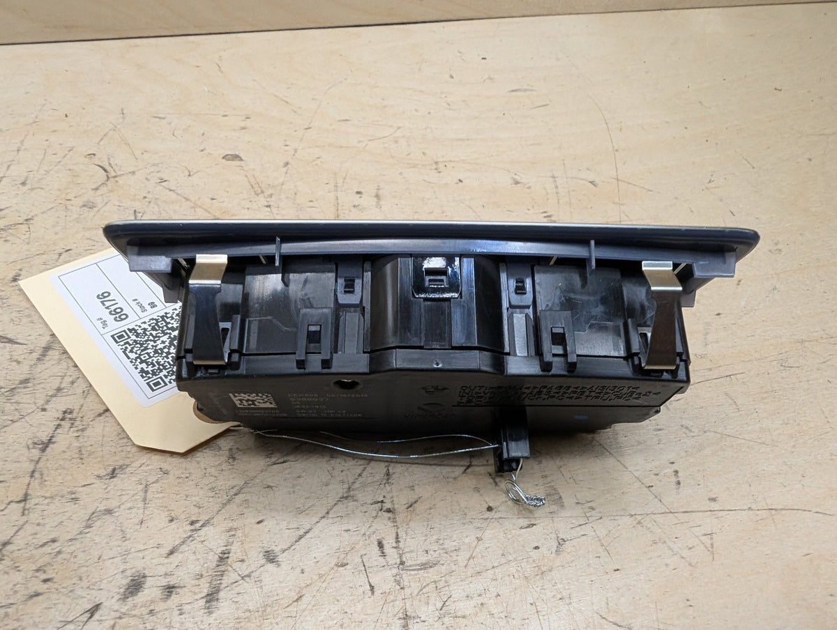 16-19 OEM BMW G11 G12 740 750 M760 Headlight Light Control Switch Panel Module
