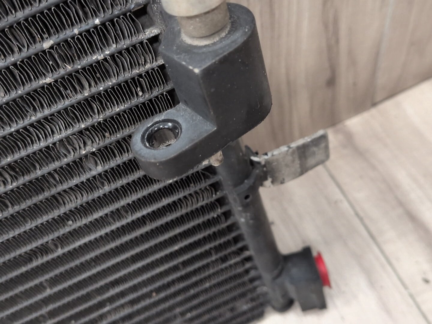 2008-2017 Audi S5 8T Cooling Radiator 8K02604011AA