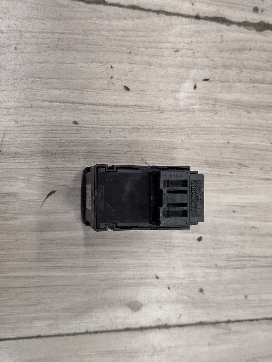 2015-2018 Audi Q3 8U Emergency Parking Brake Switch 8U0927225F