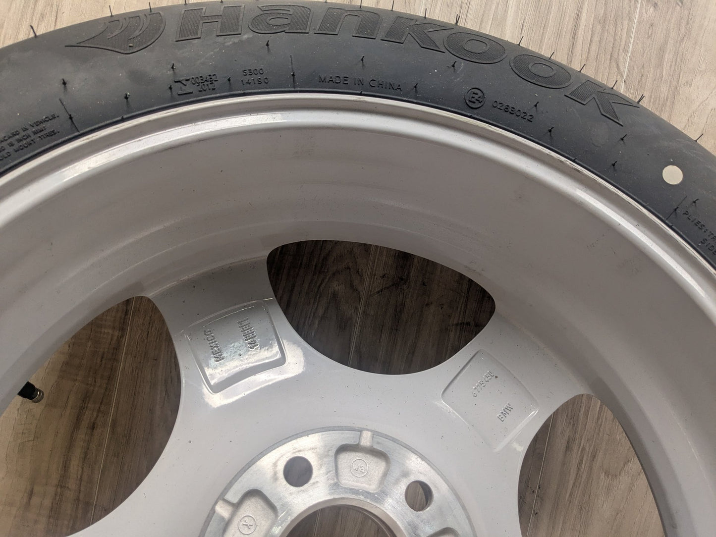 2015 - 2019 BMW X6 F86 Emergency Spare Wheel Rim Tire 6775450 S63B44T2