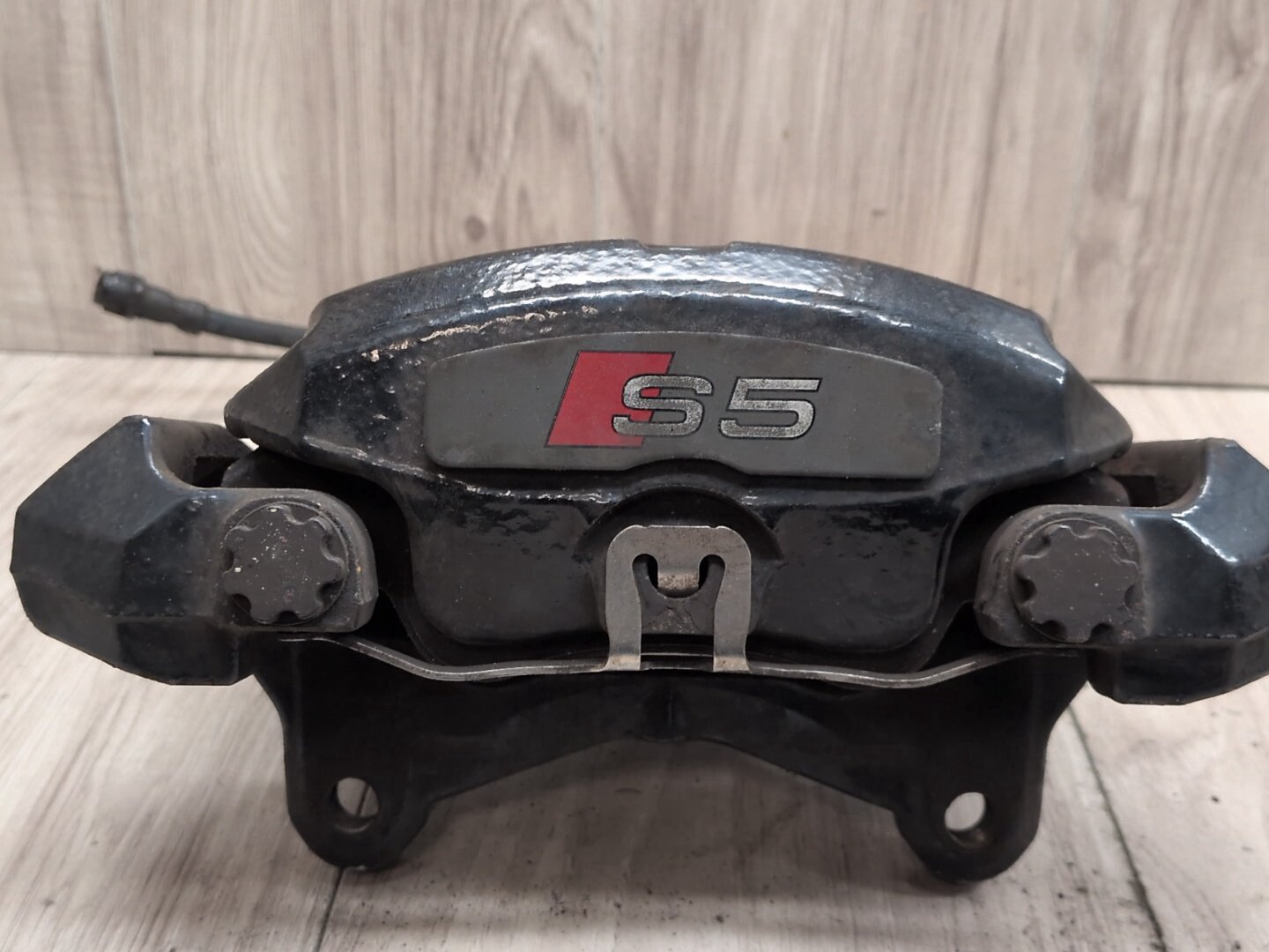 2008 - 2017 Audi S5 8T Front Left Right Brake Caliper SET
