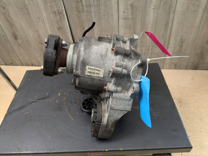 2007 - 2013 BMW X5 E70 Transmission Transfer Case 7599886 N62B48B