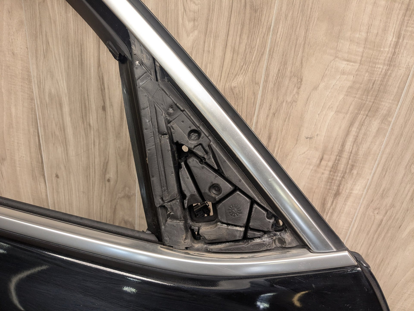 18-24 OEM BMW F97 G01 X3 X3M Front Right Passenger Door Shell Panel Black 668