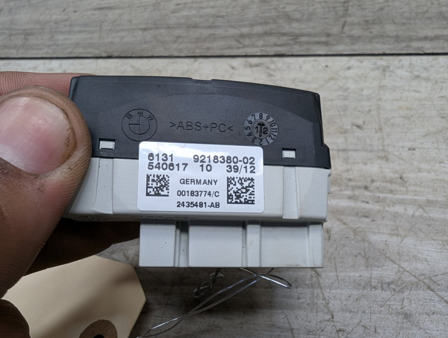 OEM BMW F01 F02 F10 528 535 740 750 Steering Wheel Multifunction Button Switch