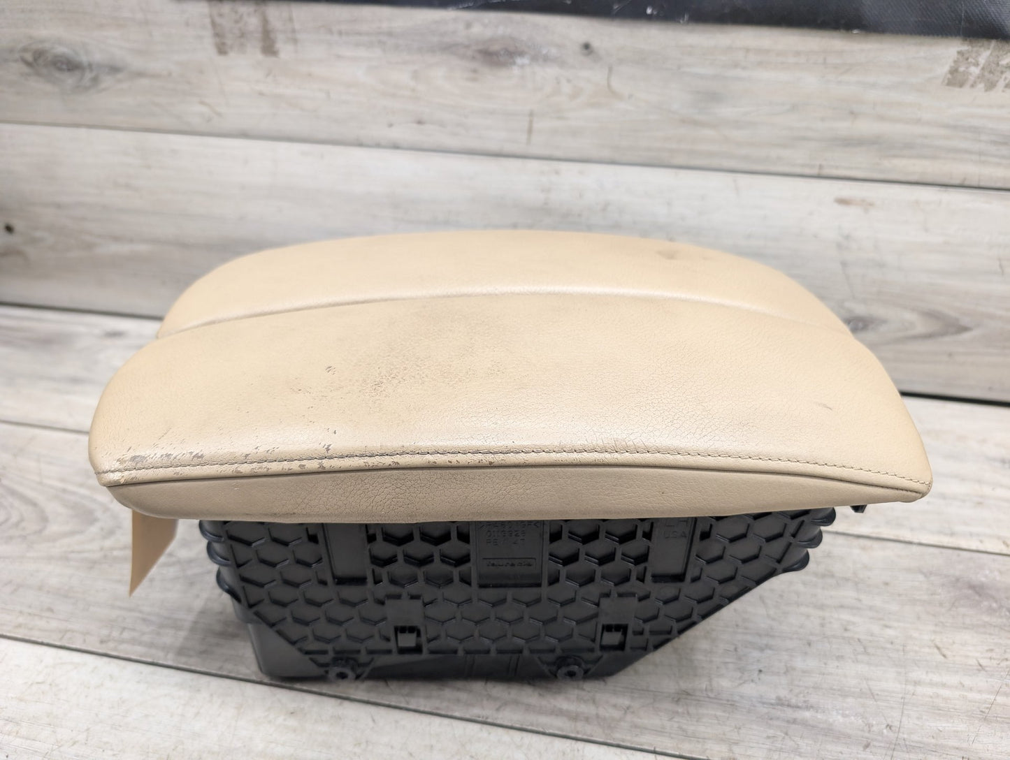2007-2013 BMW X5 E70 Center Console Armrest Arm Rest 9115083