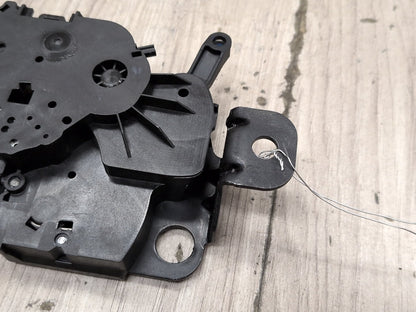 OEM BMW F44 F90 G20 G22 G26 G30 G42 G80 G82 Trunk Lid Latch Lock Opener Actuator