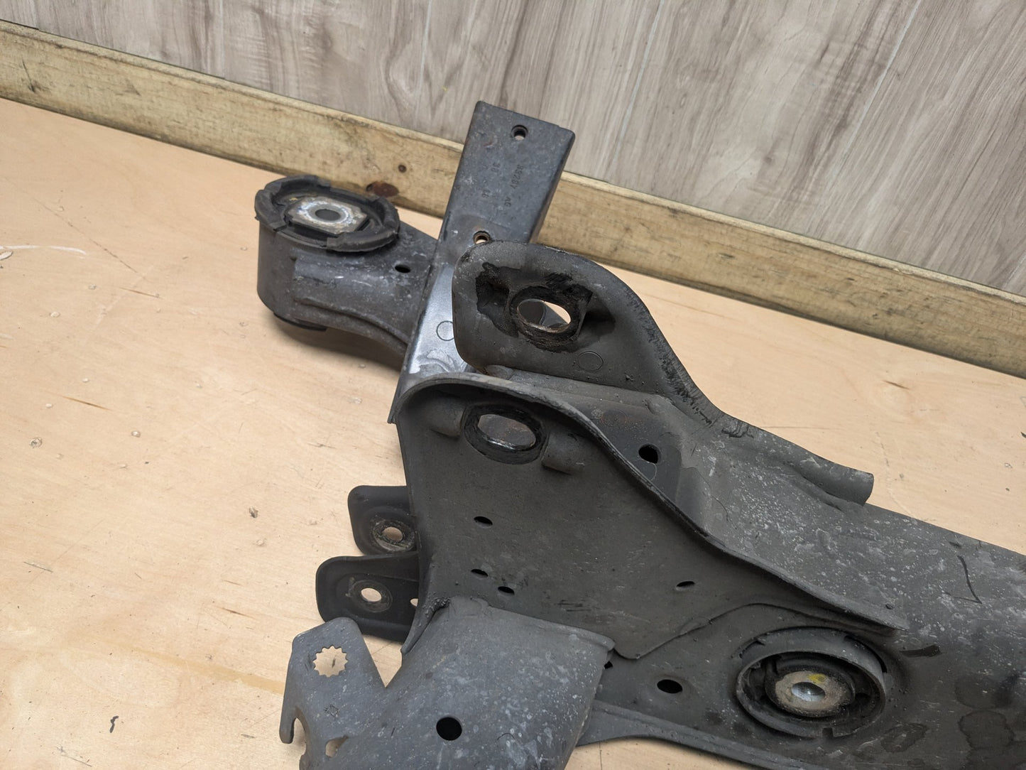 2015 - 2019 BMW X6 F86 Rear Axle Support Crossmember Subframe 7850155 S63B44T2