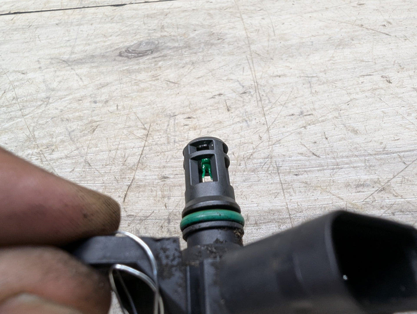2014 - 2018 BMW X5 F15 Manifold Absolute Pressure (MAP) Sensor 7599042 N63B44O1