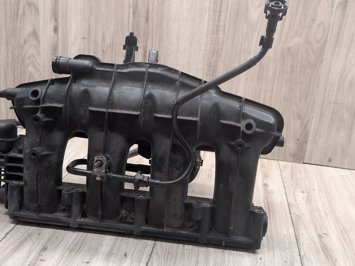 2015-2018 Audi 8U Q3 CCTA Engine Motor Intake Manifold 06J133185F