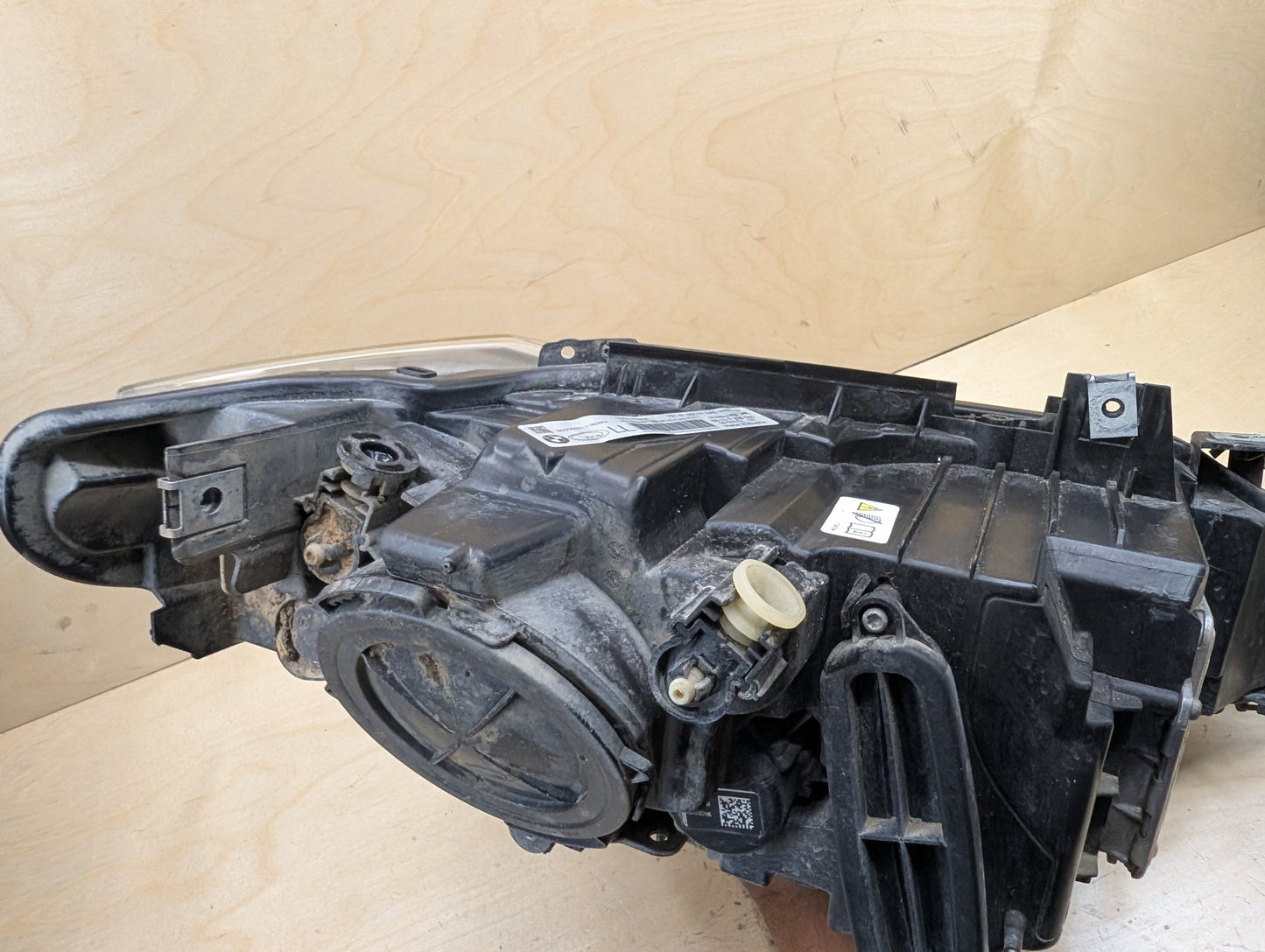 12-15 OEM BMW F30 F31 328 335 Left Driver Adaptive Bi Xenon Headlight w/ Modules