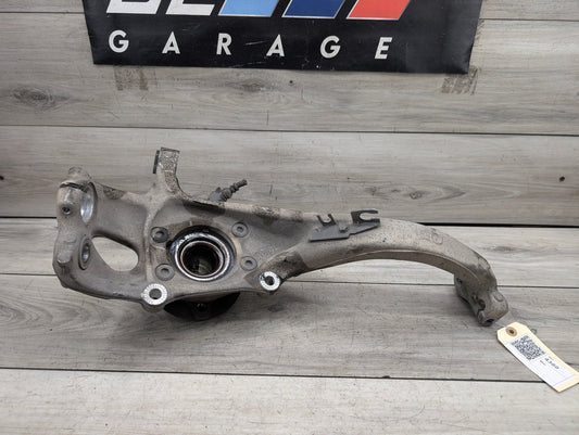 2008 - 2017 Audi S5 8T Front Right Passenger Spindle Knuckle w/ Bearing 4G0407242D