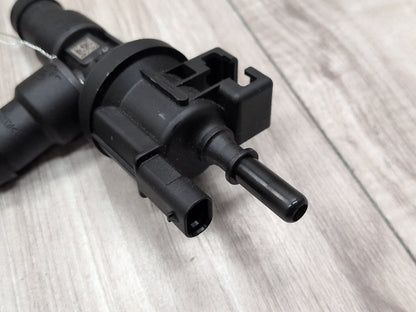 2019-2026 BMW M340i G20 Fuel Tank Ventilation Breather Valve 7643106