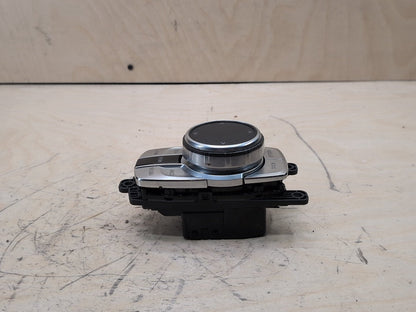 2016-2022 BMW 750i G12 Knob Controller 6821892