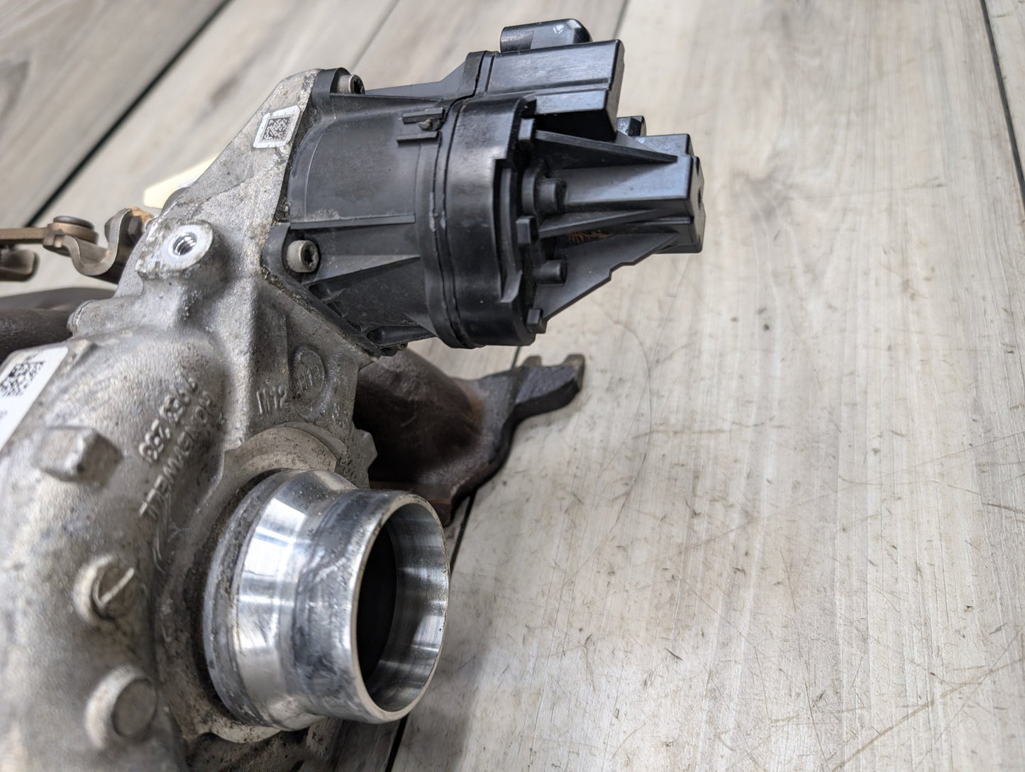 OEM BMW G01 G20 G22 G23 G26 G30 G42 330 430 530 Turbo Charger w Manifold B46 K