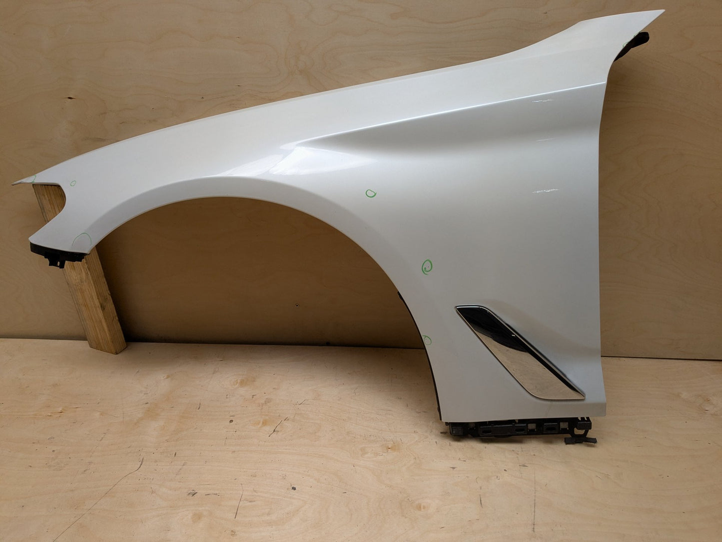 17-23 OEM BMW G30 G31 530 540 M550 Front Left Driver Fender Panel