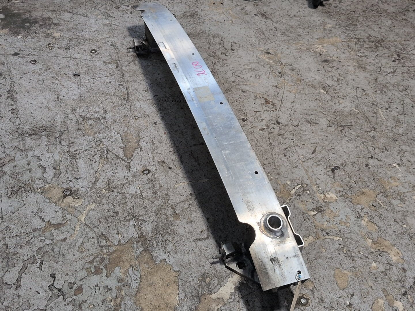 16-19 OEM BMW G11 G12 750 M760 B7 REAR Bumper Reinforcement Impact Crash Rebar