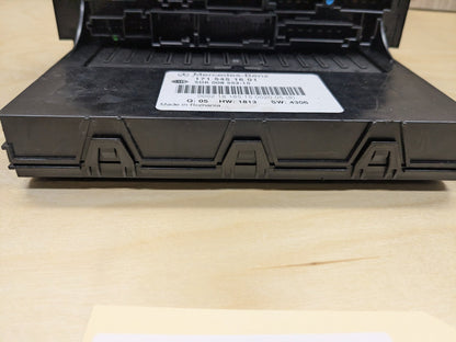2009-2011 Mercedes-Benz SLK-Class R171 Rear Power Distribution Fuse Box A1715451601 OEM