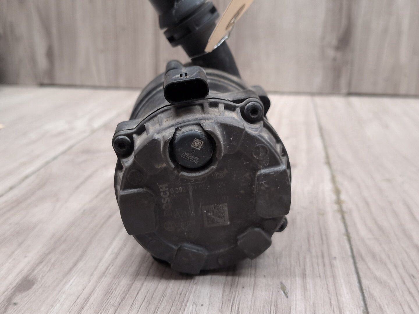 2019 - 2026 BMW X5 G05 Engine Motor Cooling Auxiliary Water Pump 8638237 N63B44M3