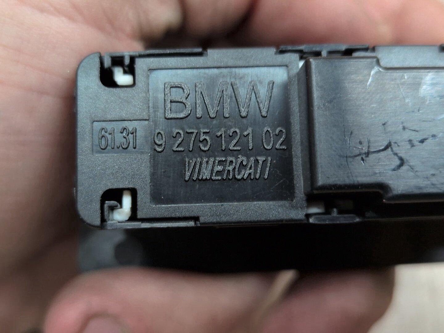 OEM BMW F02 F10 F15 F48 F90 G01 G20 G30 G80 X3 Rear Trunk Lid Center Lock Switch