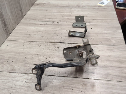 2016-2022 BMW 750i G12 Front Left Driver Fender Brackets SET 7413401 OEM