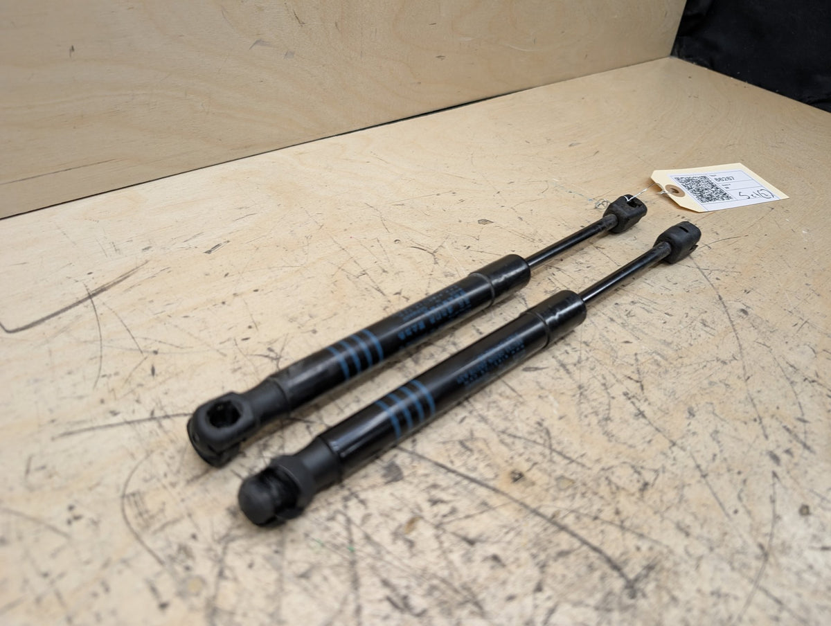 2016-2019 BMW 740i G12 Hood Bonnet Gas Strut Shock Supports SET 7347402 OEM
