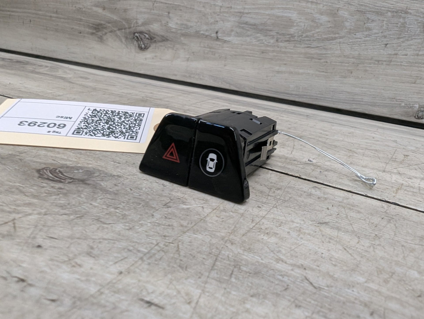 2017-2023 BMW 530i G30 Hazard Warning Switch 6993047