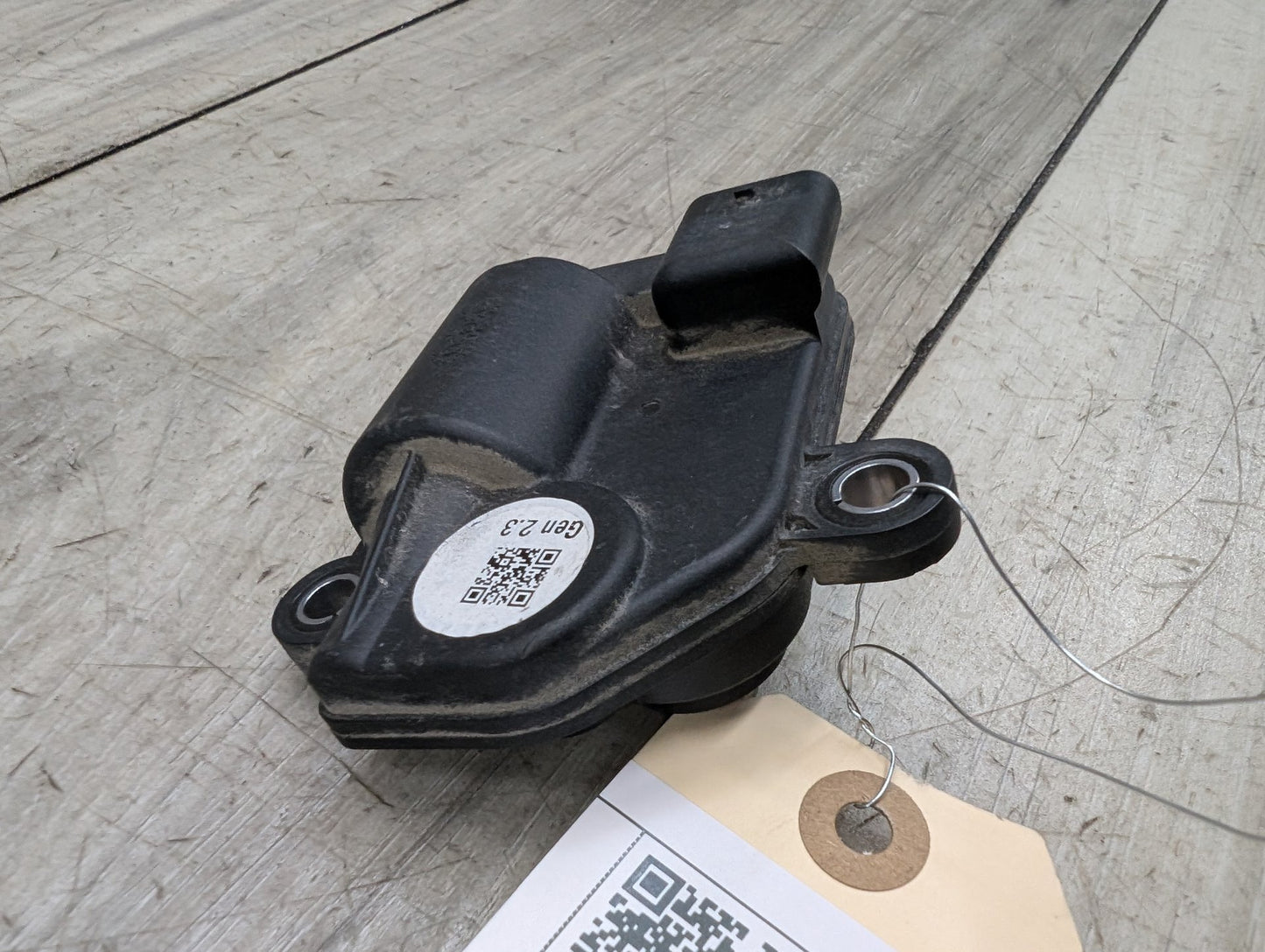OEM BMW F90 F95 G05 G07 G20 G22 G23 G26 G42 Muffler Exhaust Flap Actuator Motor