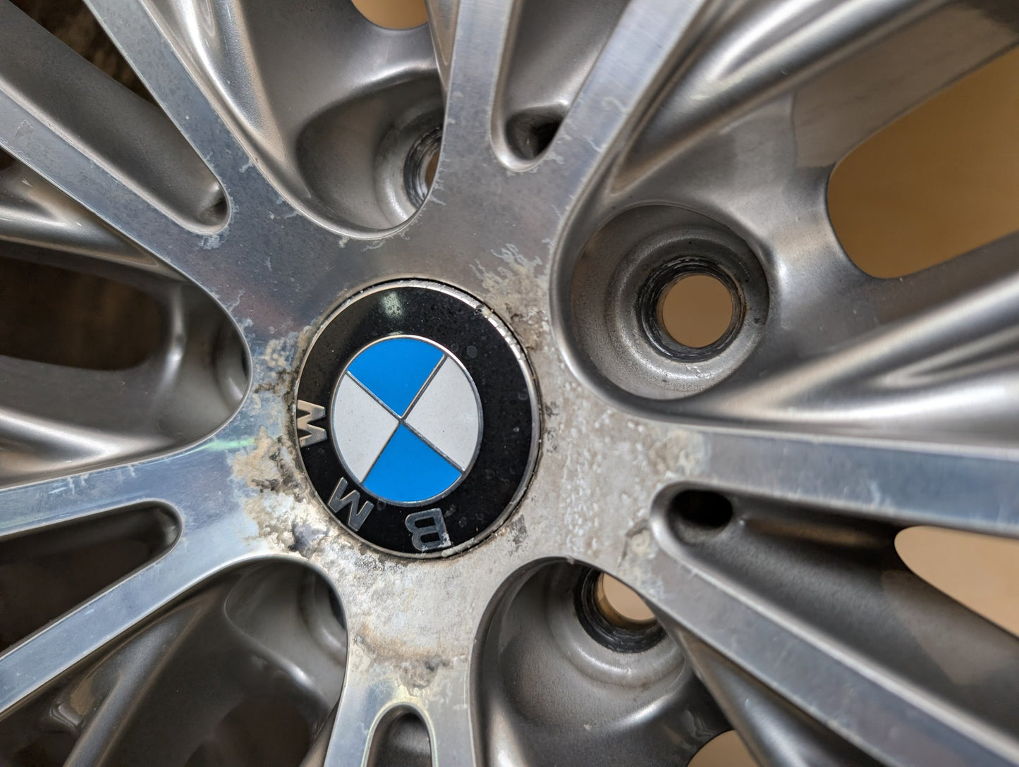 17-23 OEM BMW G30 530 540 M550 Wheel Rim 19x8" ET:30 V Spoke Style 635