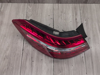 2009-2012 Mercedes-Benz E550 W212 Rear Left Driver Outer Tail Light A2129060758