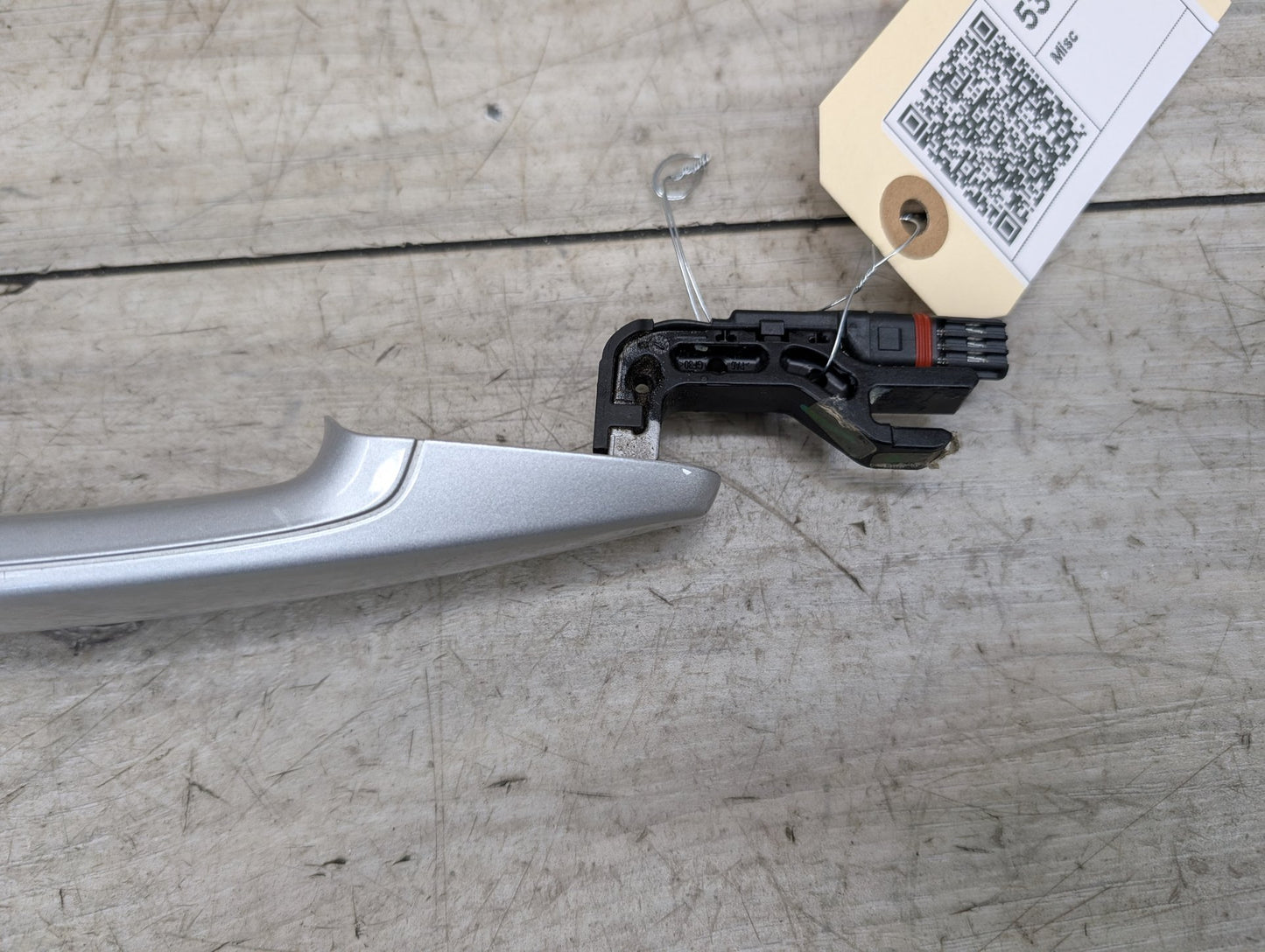 2007-2013 BMW X5 E70 Front or Rear Right Passenger Exterior Door Handle w/ Comfort Access 7209310