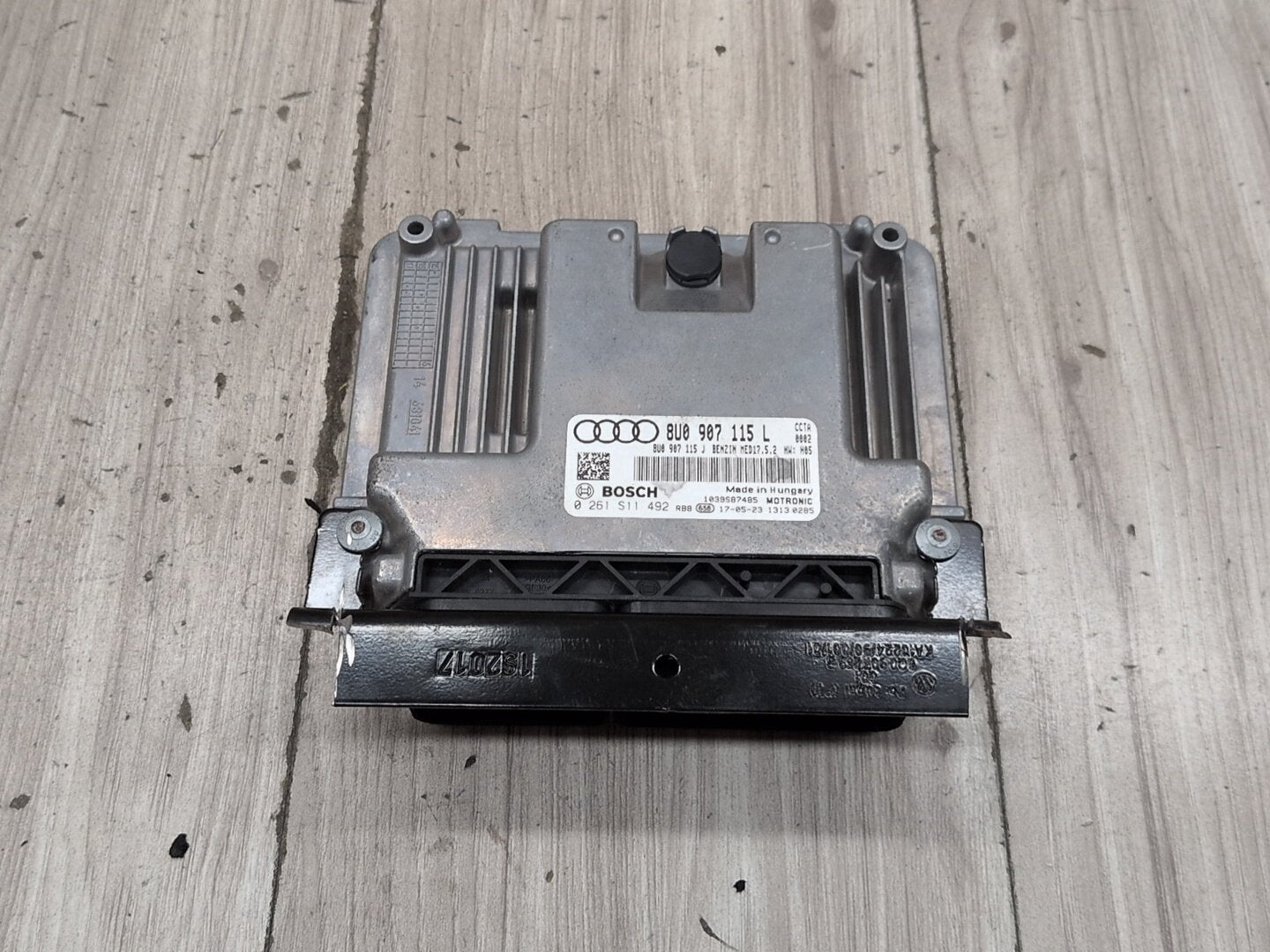 2015-2018 Audi Q3 Engine Motor ECU DME Computer Module 8U0907115L
