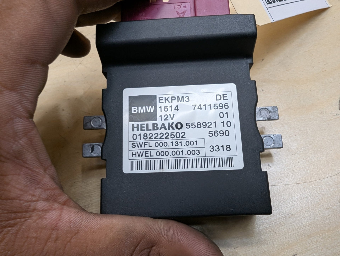 OEM BMW F10 F13 F15 F22 F30 F32 F36 Helbako Fuel Pump Relay Control Module EKPM3