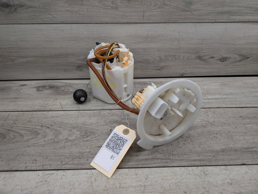 2016 - 2022 BMW 750i G12 Fuel Gas Tank Sending Unit Assembly 7400688 N63B44O2