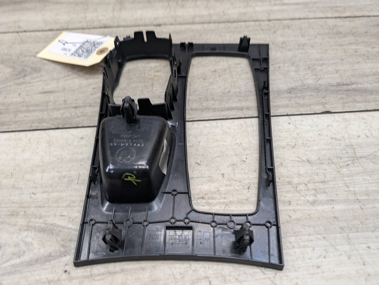 *07-14 OEM BMW E70 E71 E72 X5 X6 Front Center Console Cover Trim Panel Black