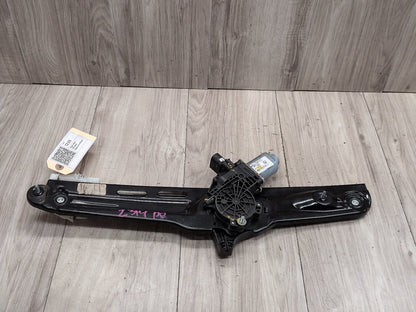 2011 - 2017 BMW X3 F25 Rear Right Passenger Door Window Glass Regulator Motor 7258536 N20B20O0